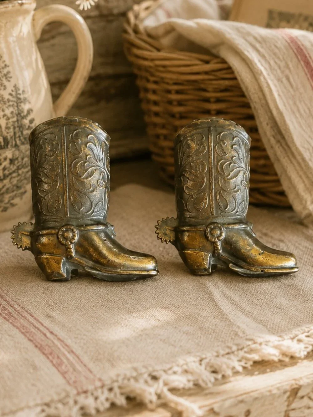 Vintage Western Cowboy Boots Salt & Pepper Shakers